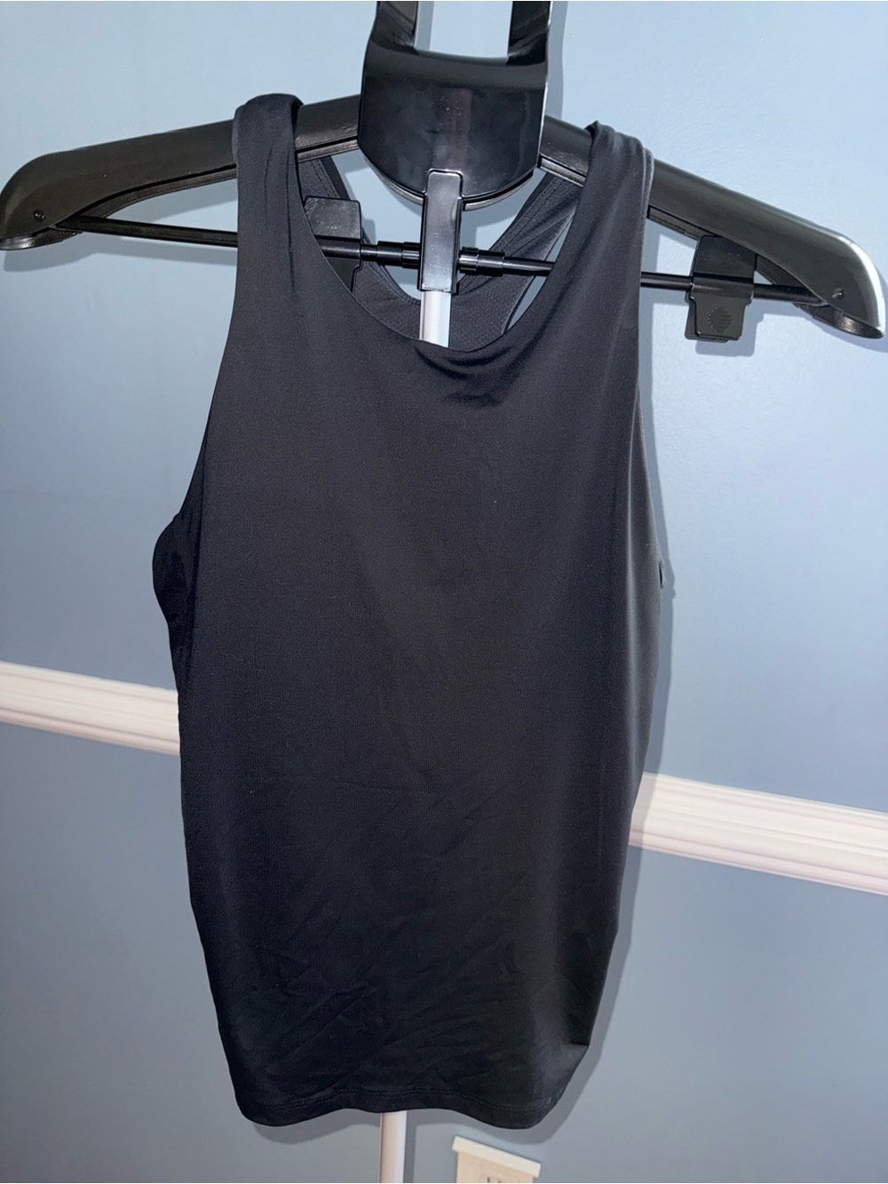 Athleta Black Racerback Athletic Tank Top Workout Yoga Running / size small